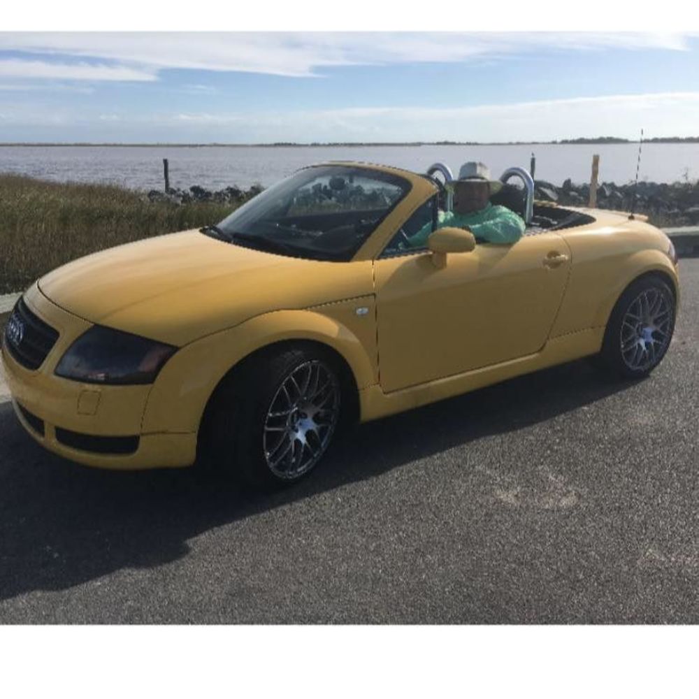 Meet your Posher, Philip